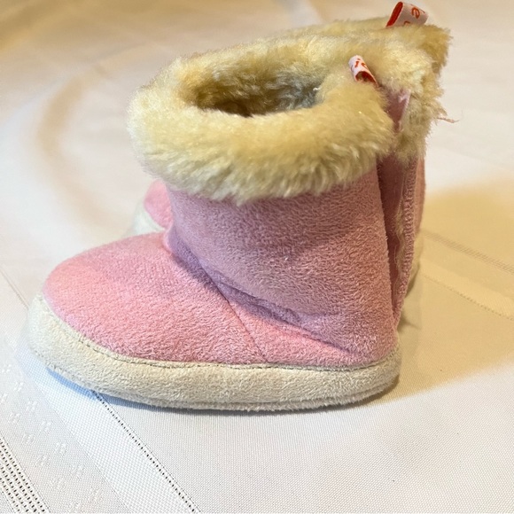 Tickle Toes Baby Girls Pink Warm Winter Boots Faux Fur Lined Booties Size 3 - Picture 4 of 15